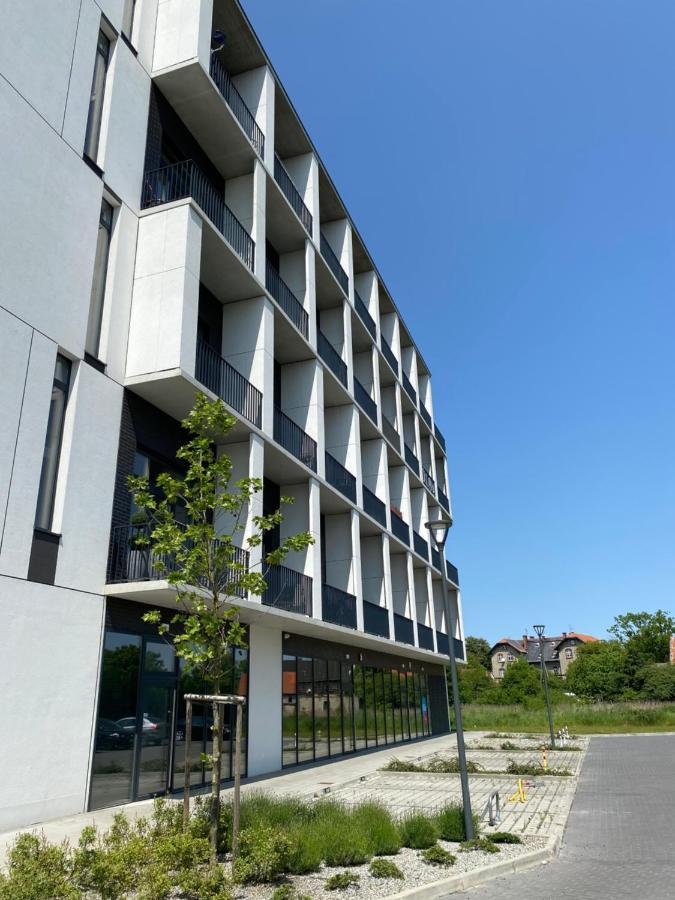 Apartament Wroclaw-Lotnisko Exteriör bild